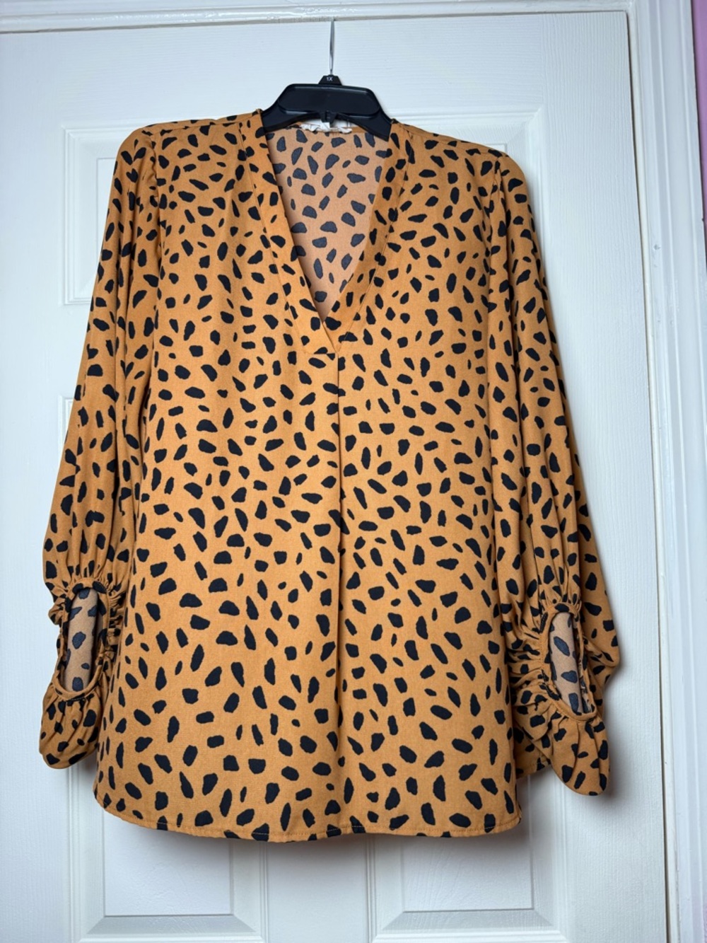 Entro Spotted Blouse Top